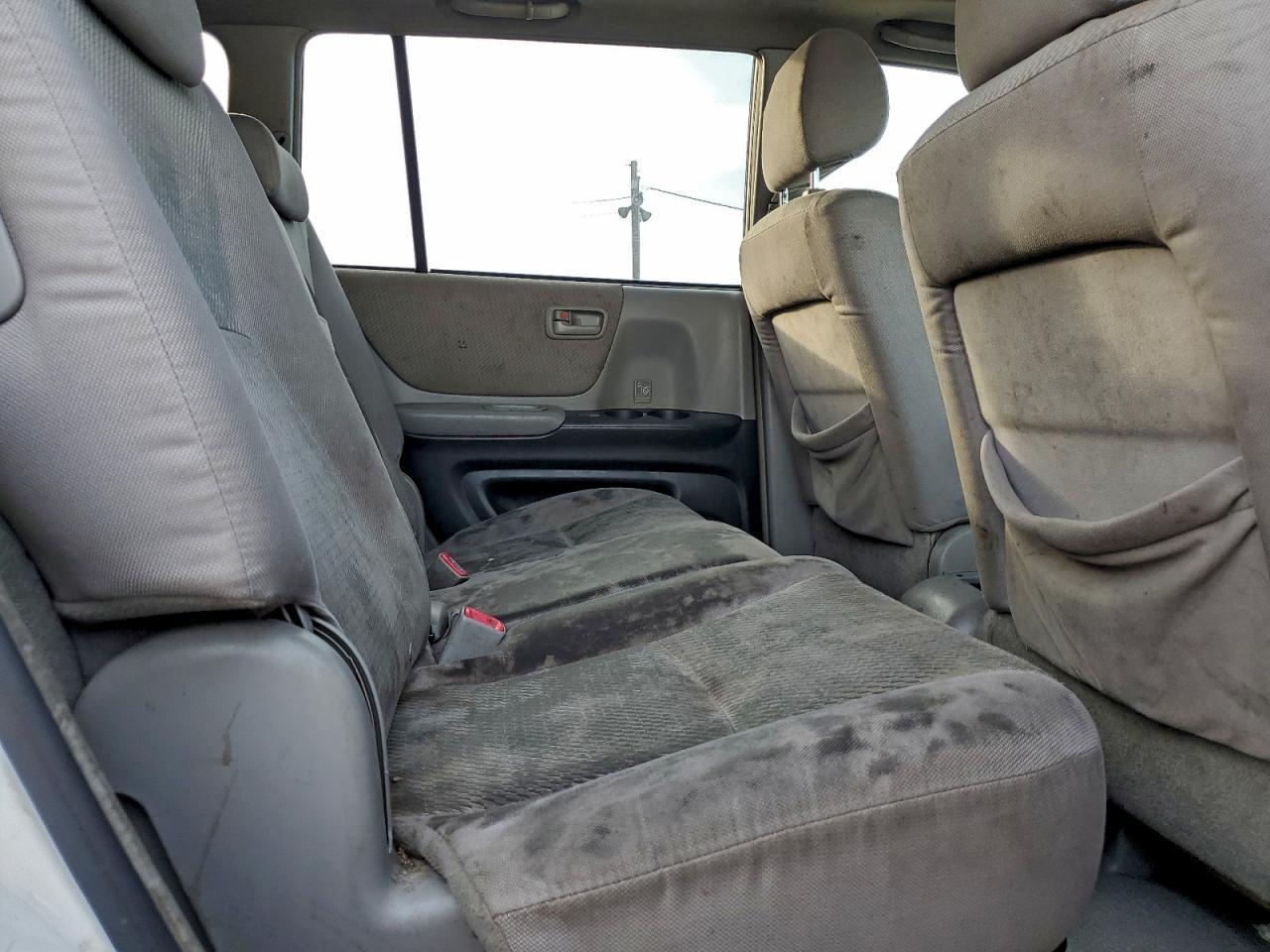 2005 TOYOTA HIGHLANDER