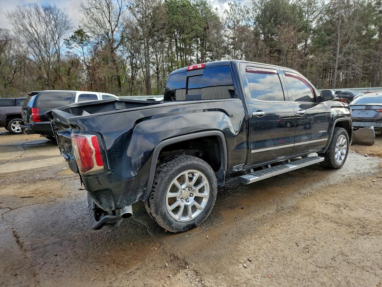 2018 GMC Sierra