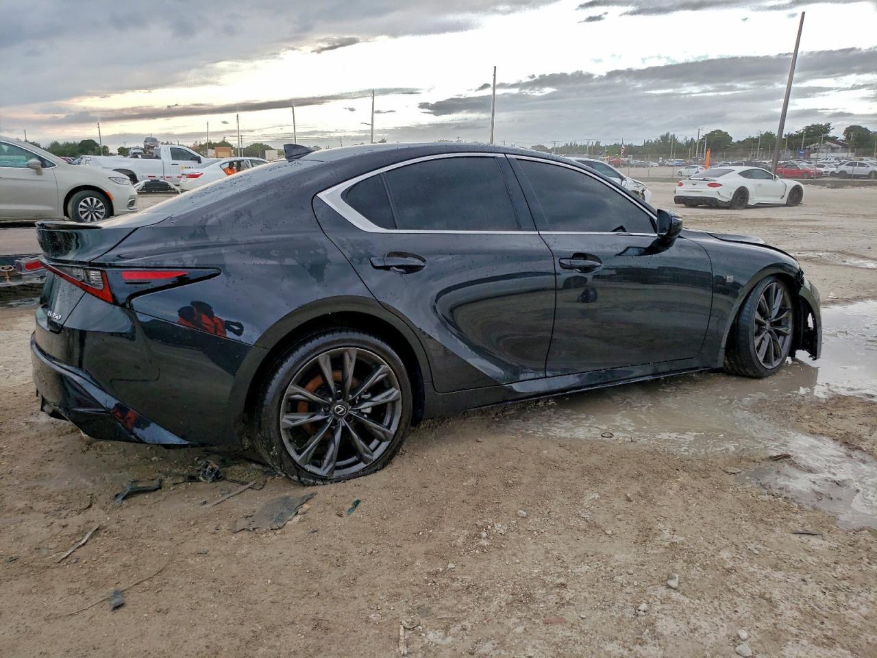 2024 LEXUS IS 350