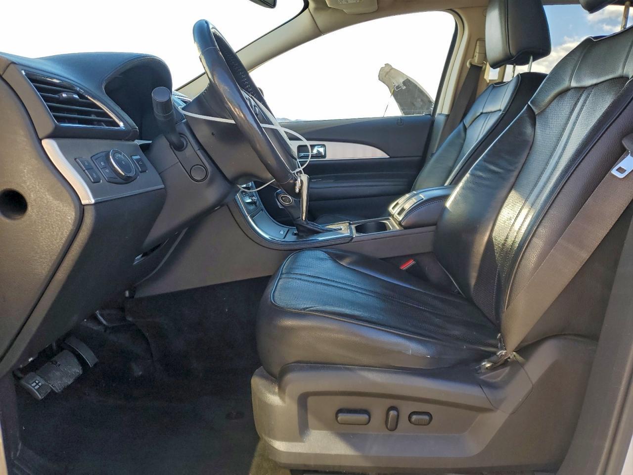 2011 LINCOLN MKX