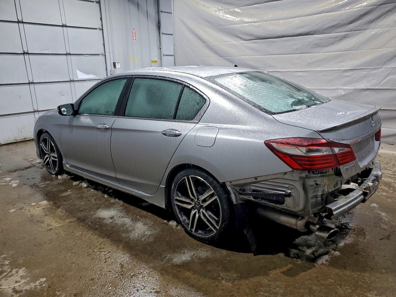 2017 HONDA ACCORD