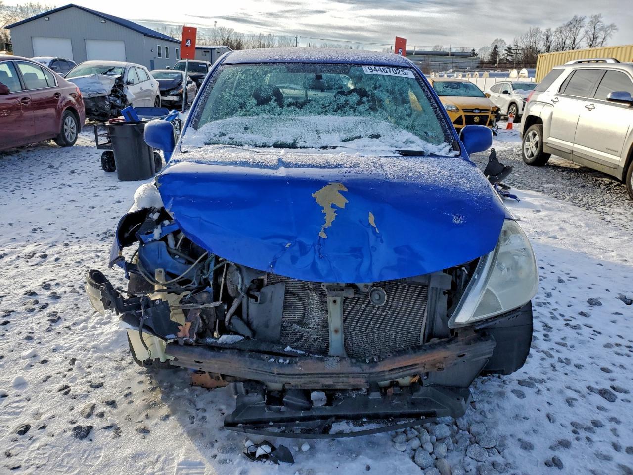 2010 NISSAN VERSA