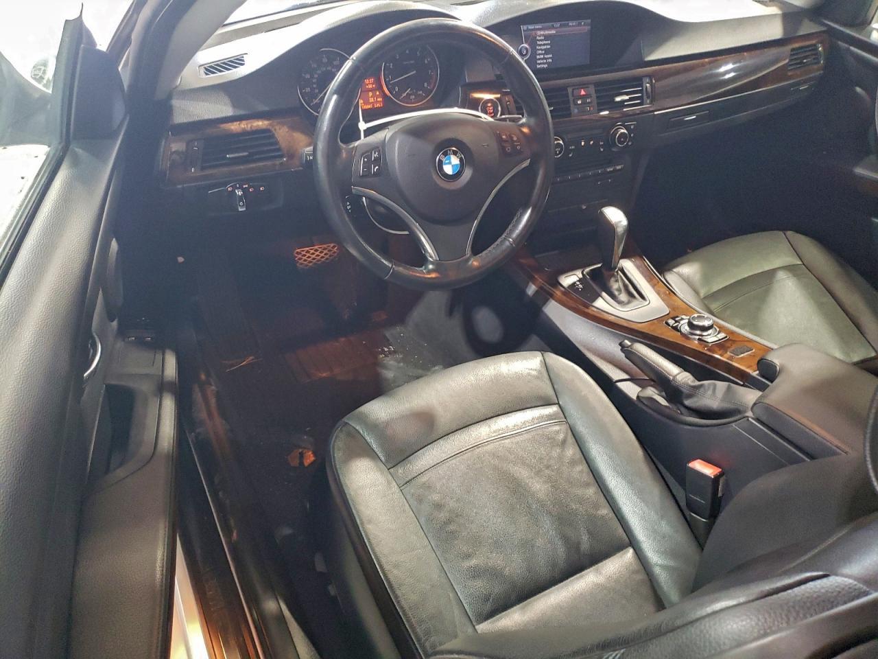 2011 BMW 3 SERIES