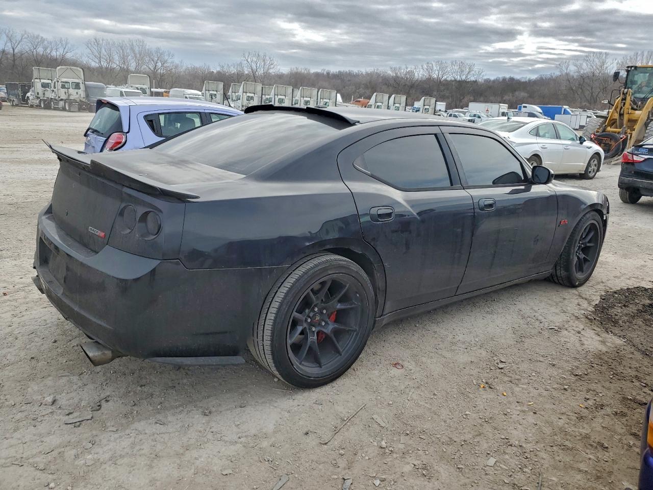 2010 DODGE CHARGER