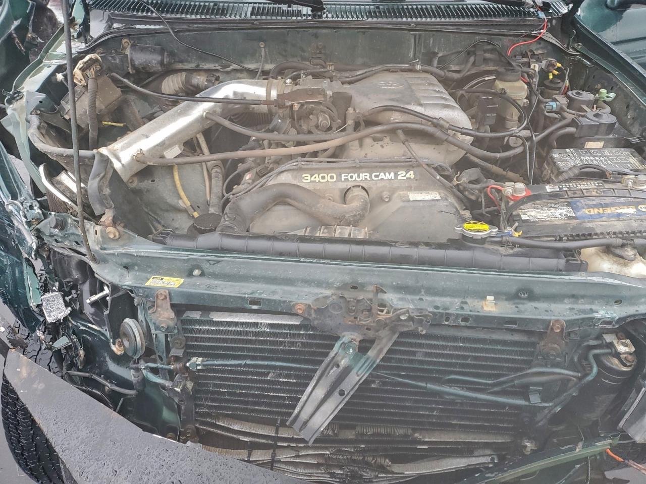 2000 TOYOTA TACOMA