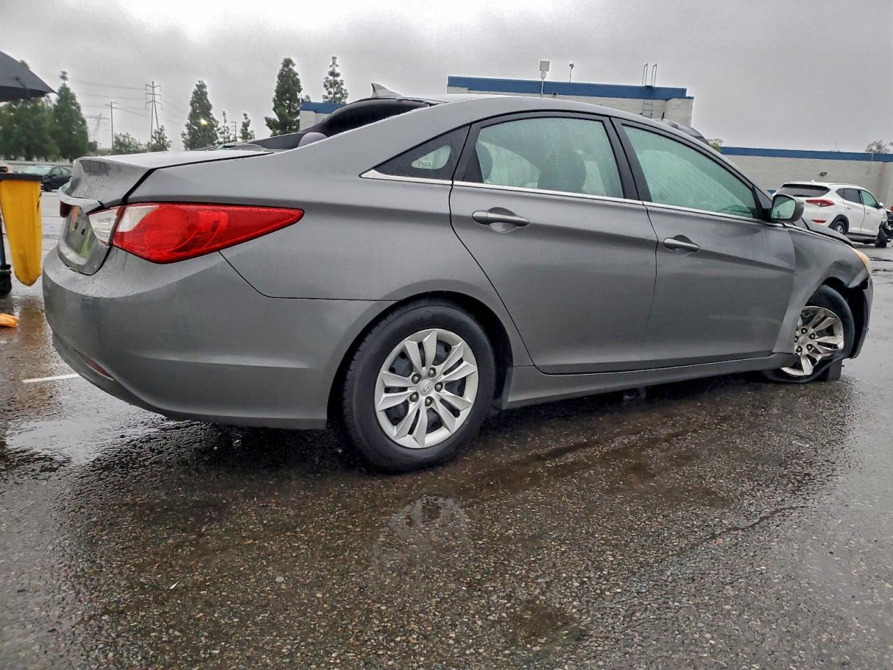 2013 HYUNDAI SONATA