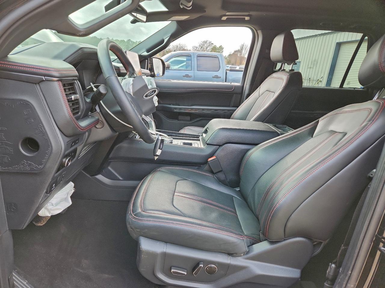 2024 FORD Expedition