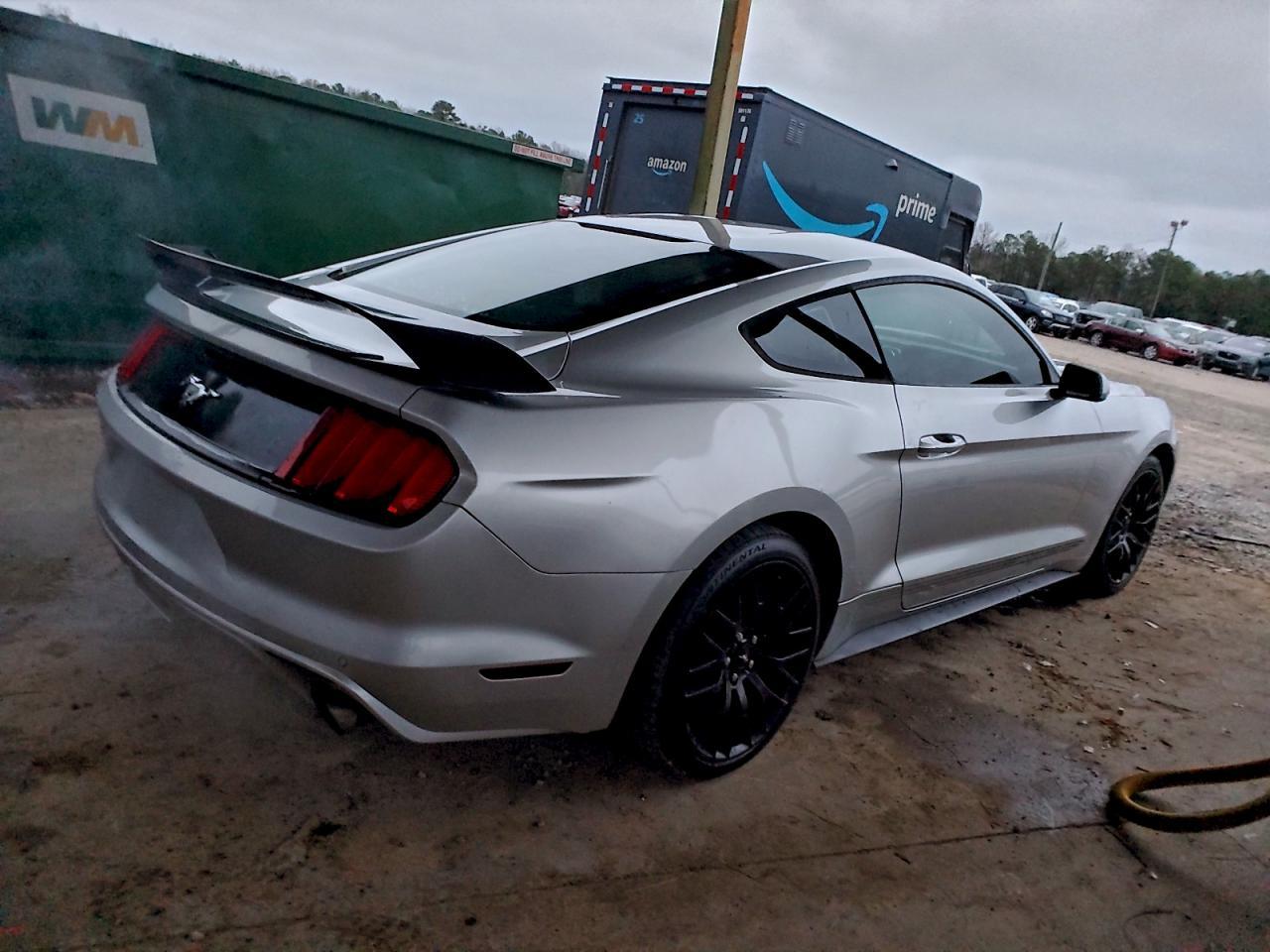 2015 FORD MUSTANG