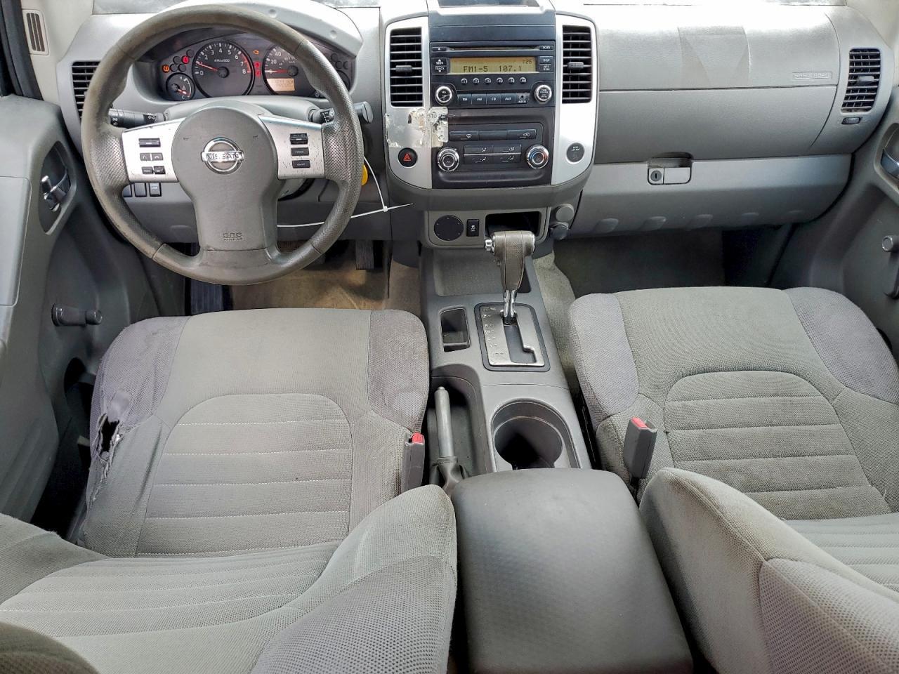 2015 NISSAN Frontier