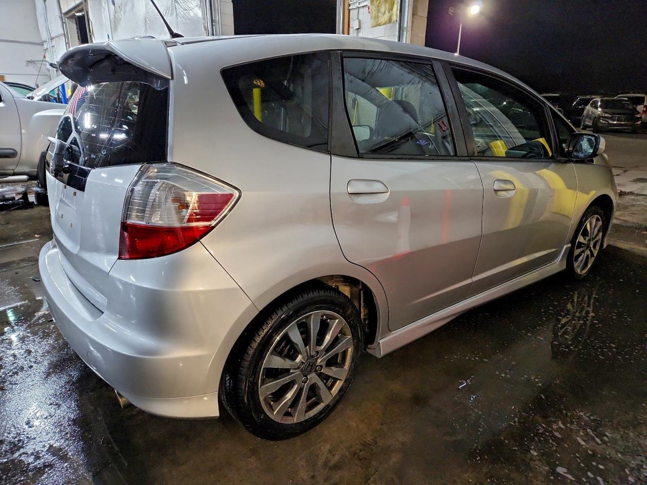 2013 HONDA FIT