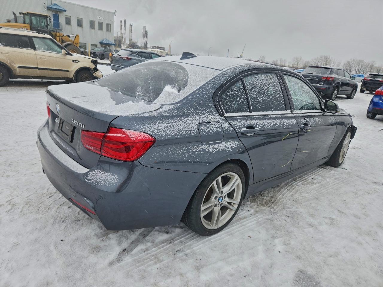 2018 BMW 3 SERIES
