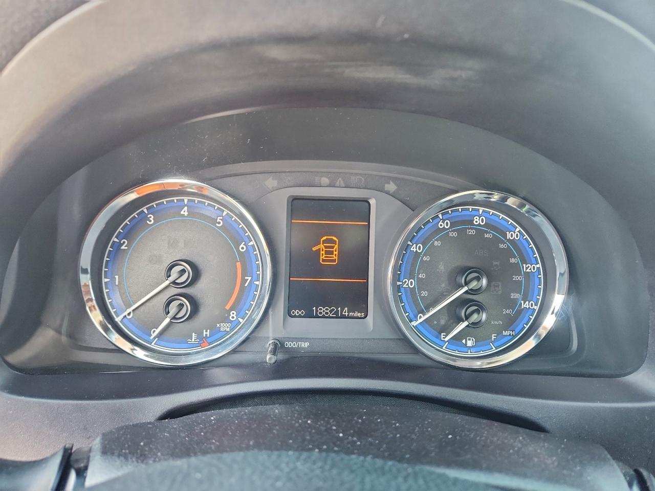 2018 TOYOTA COROLLA