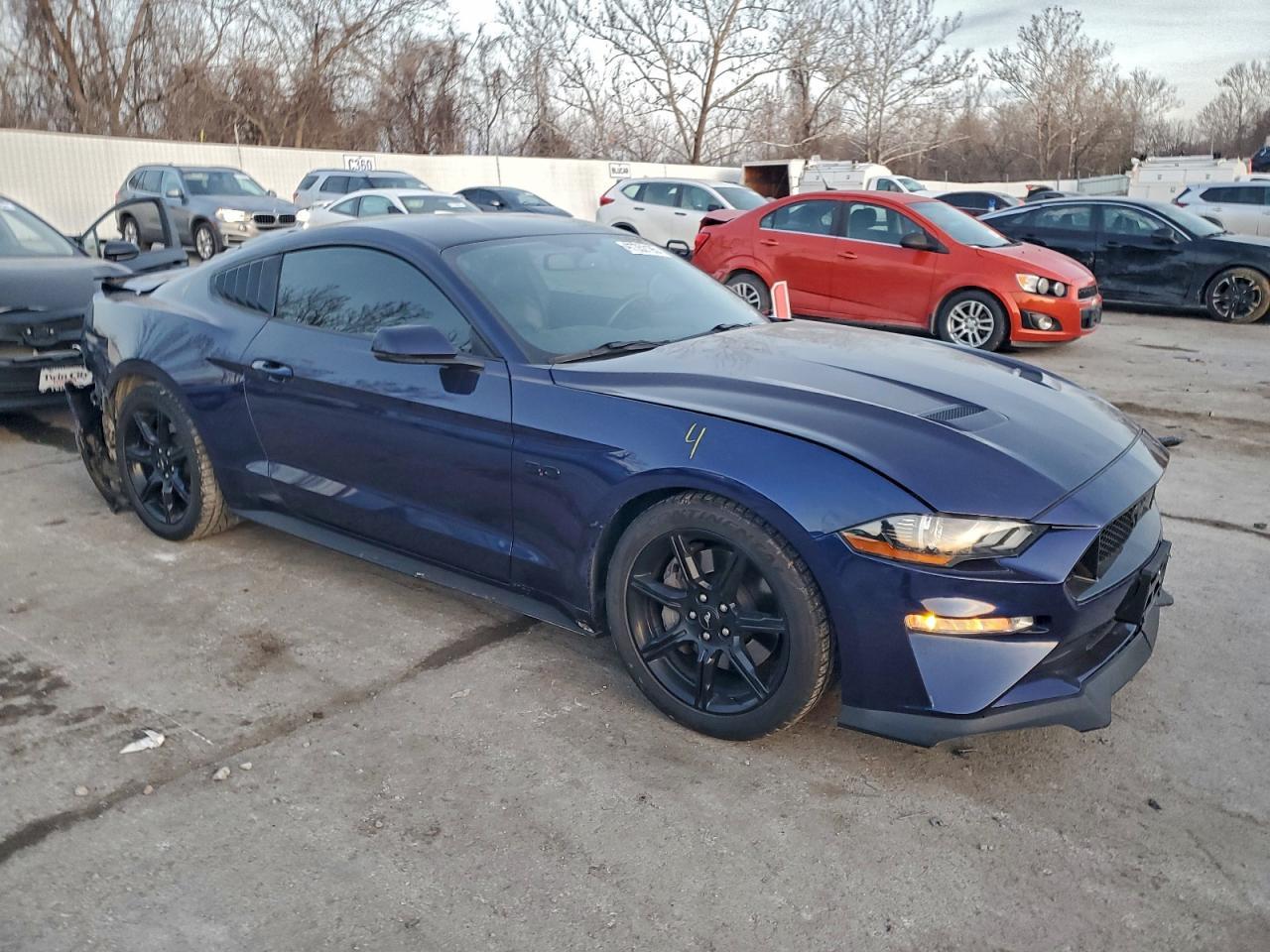 2020 FORD MUSTANG