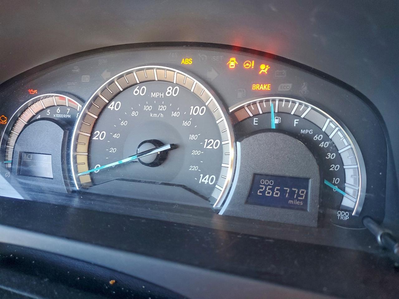 2013 TOYOTA CAMRY
