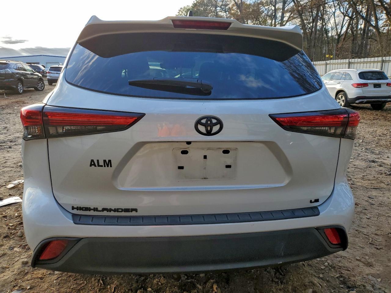 2022 TOYOTA HIGHLANDER