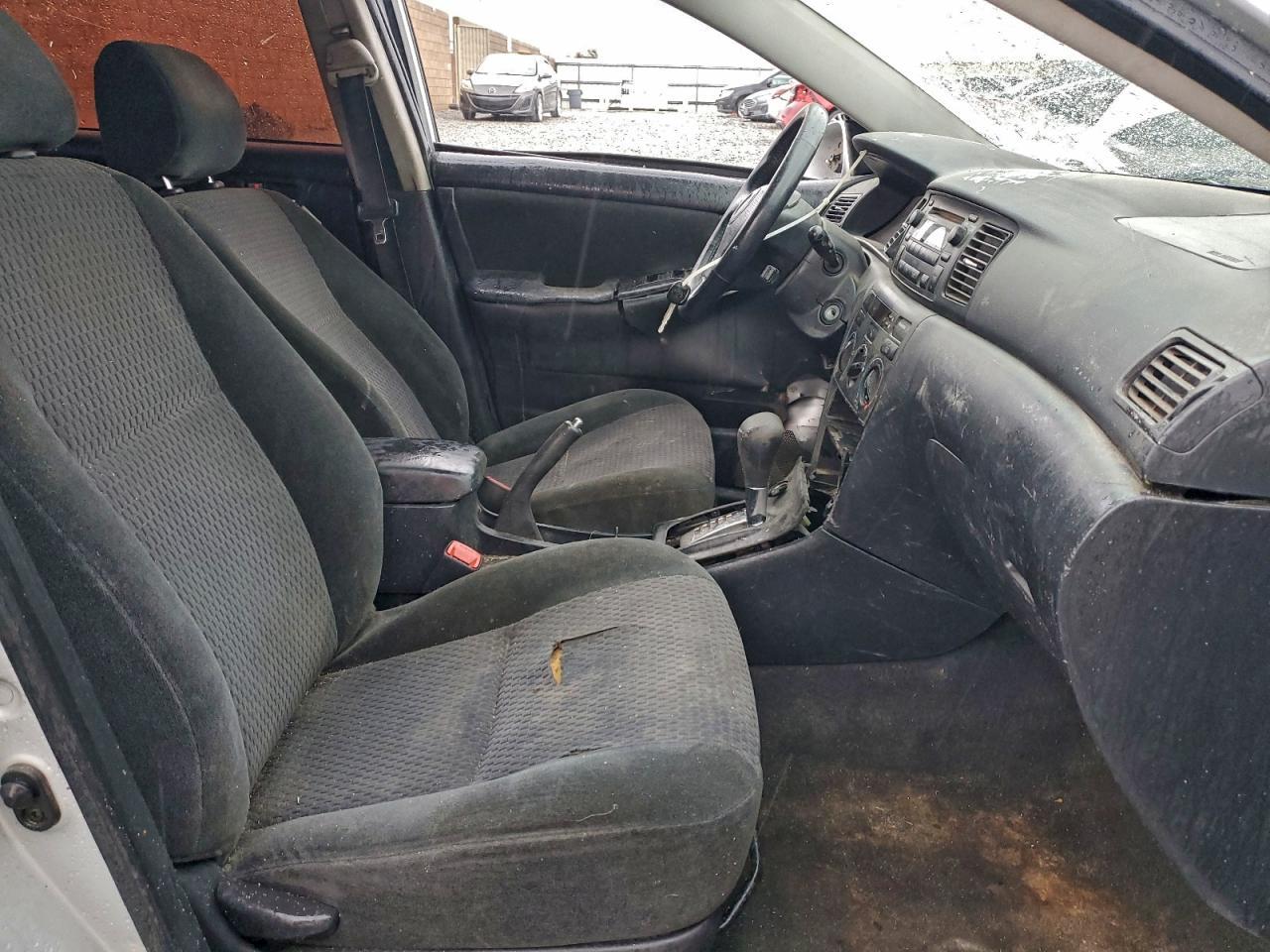 2005 TOYOTA COROLLA