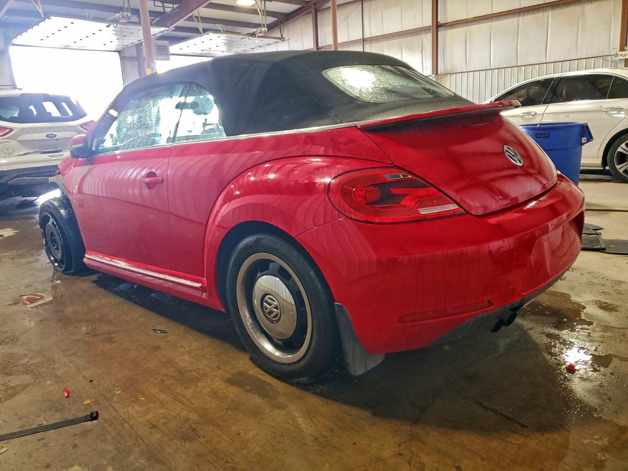 2013 VOLKSWAGEN Beetle