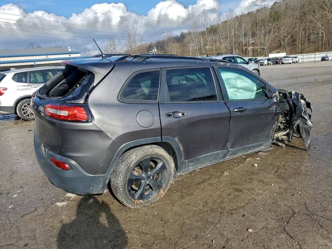 2018 JEEP CHEROKEE