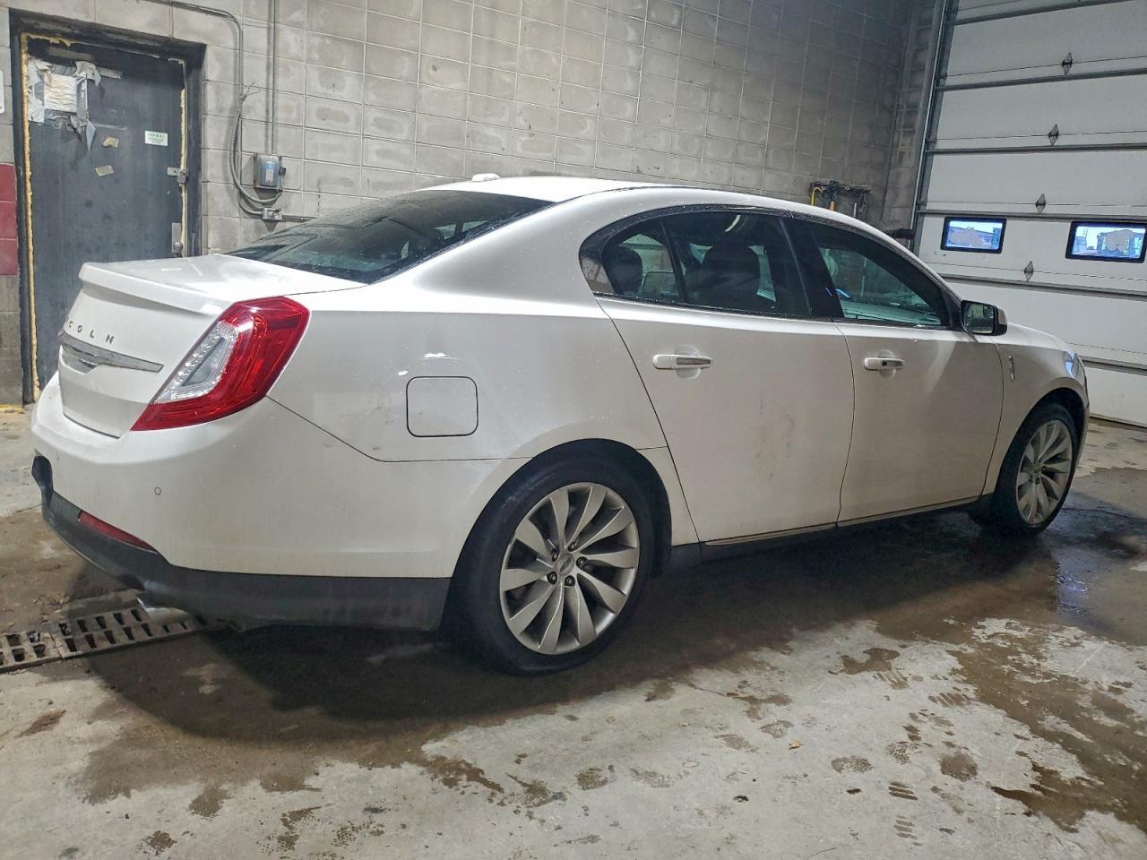 2015 LINCOLN MKS