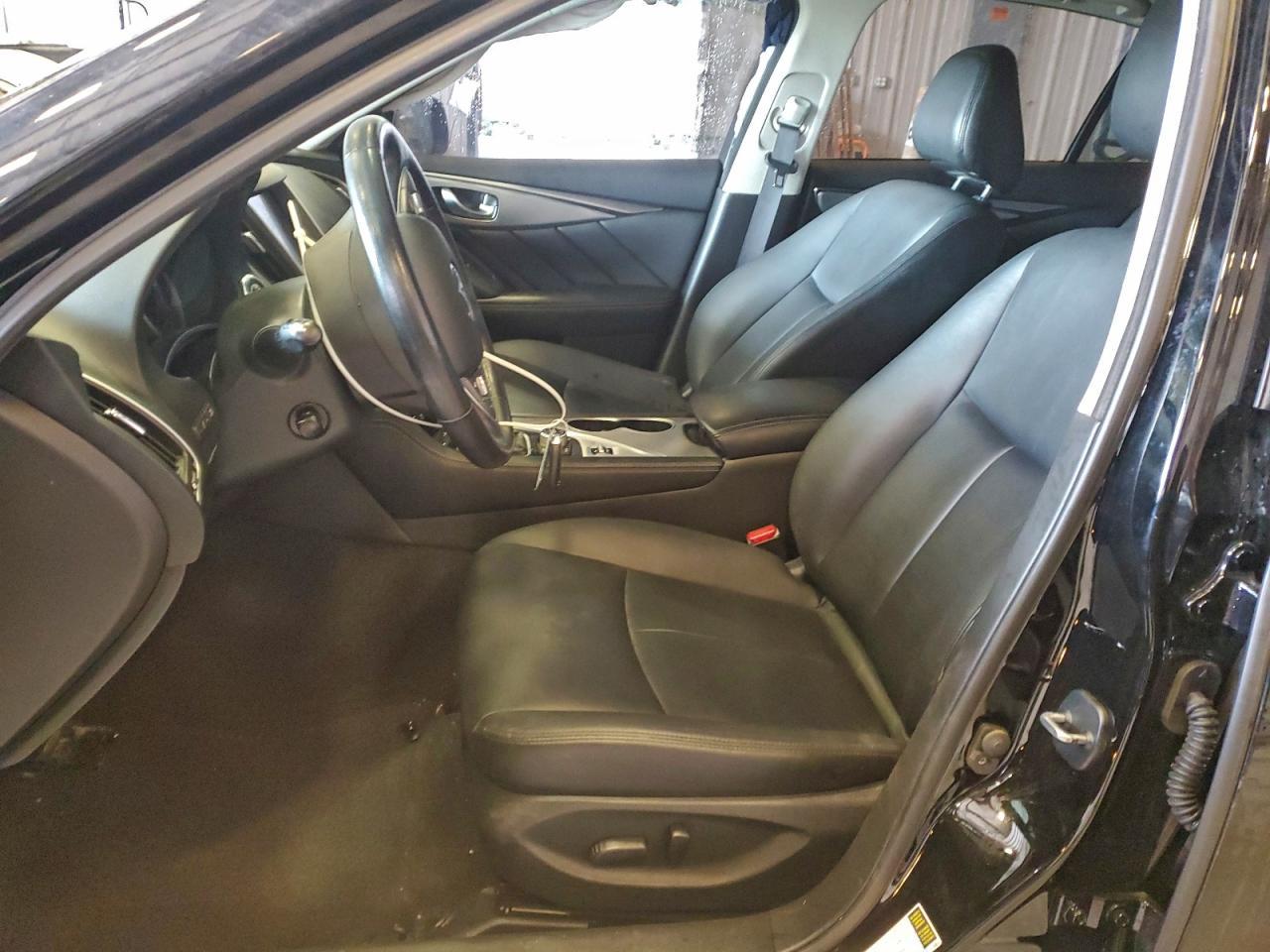 2017 INFINITI Q50
