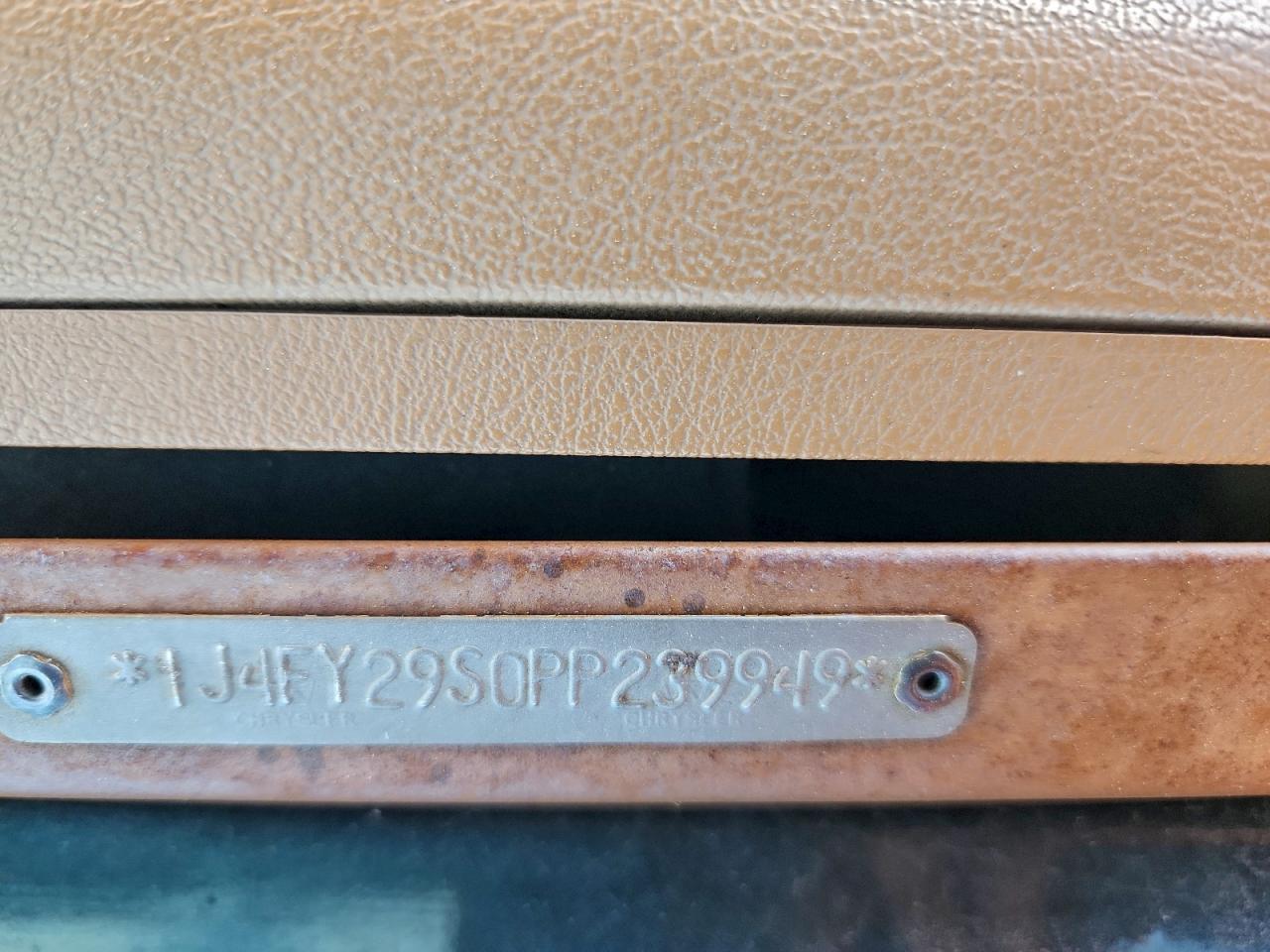 1993 JEEP WRANGLER