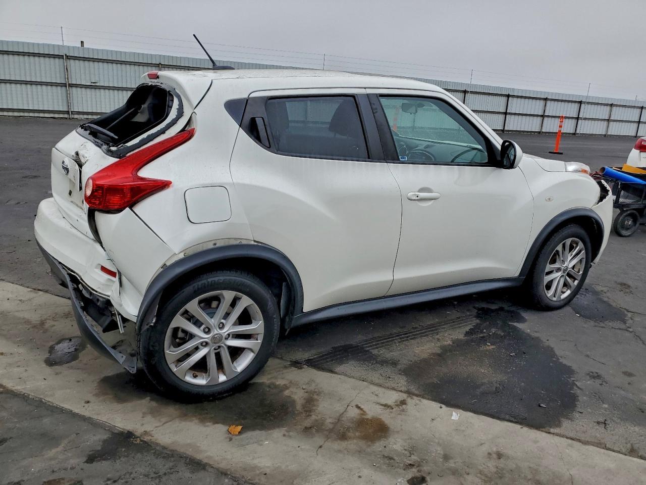 2013 NISSAN Juke