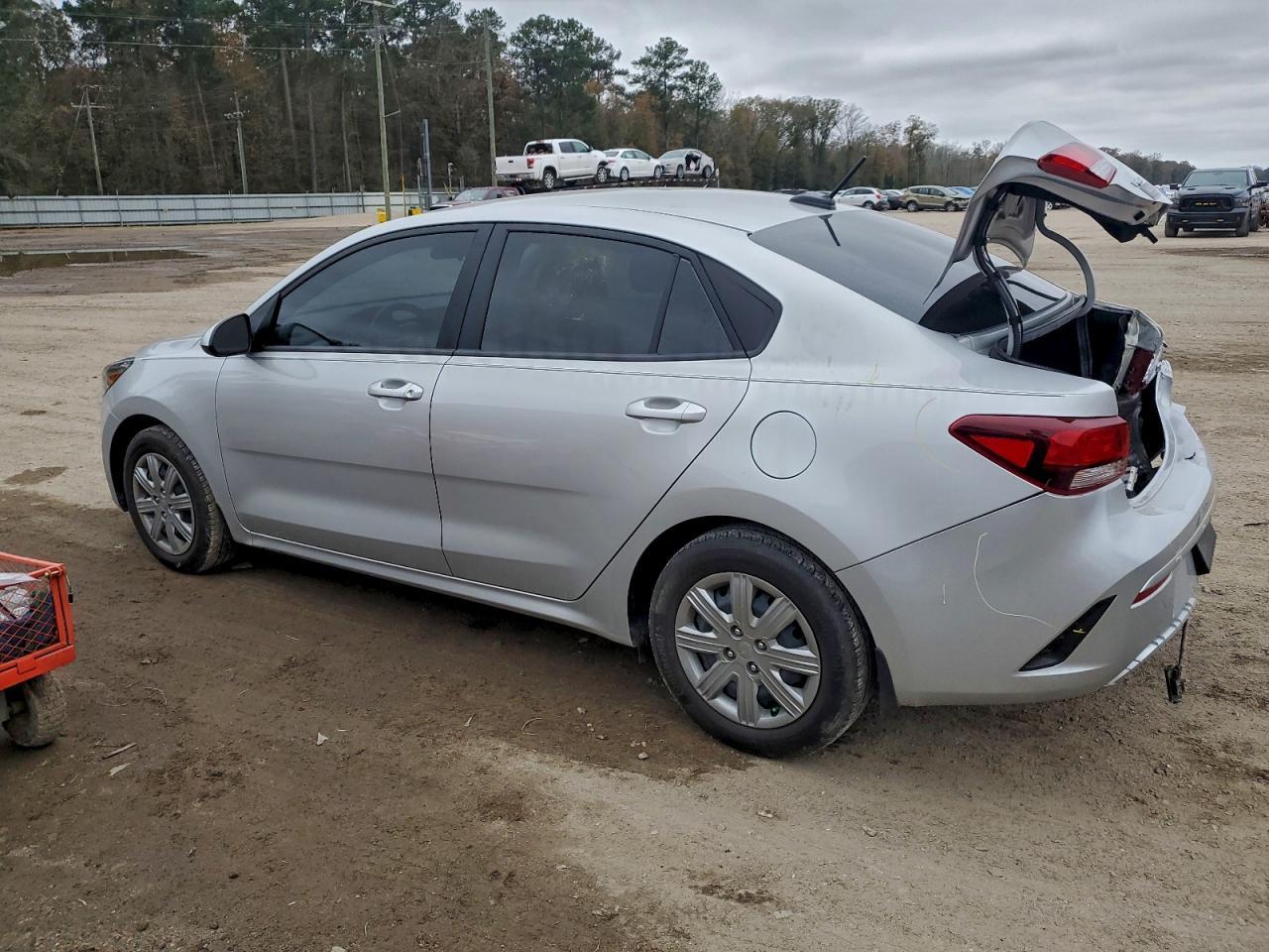 2023 KIA RIO