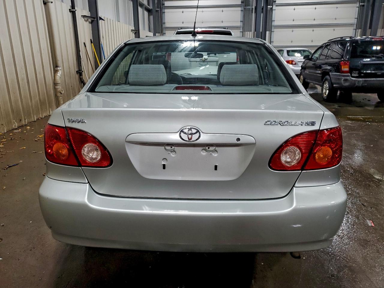 2004 TOYOTA COROLLA