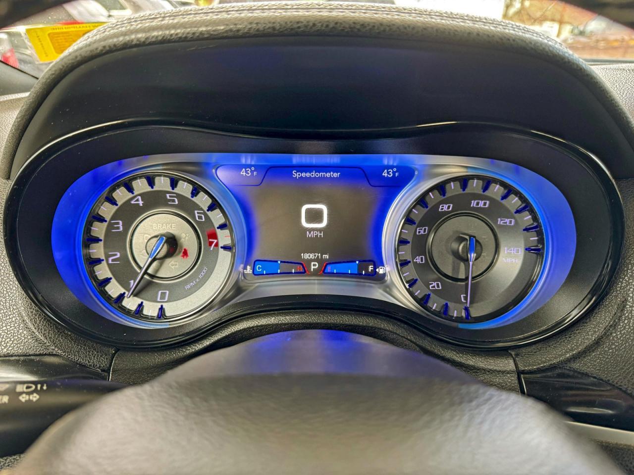 2019 CHRYSLER 300