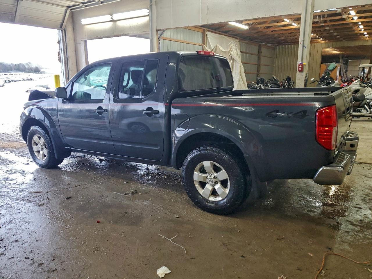 2012 NISSAN Frontier