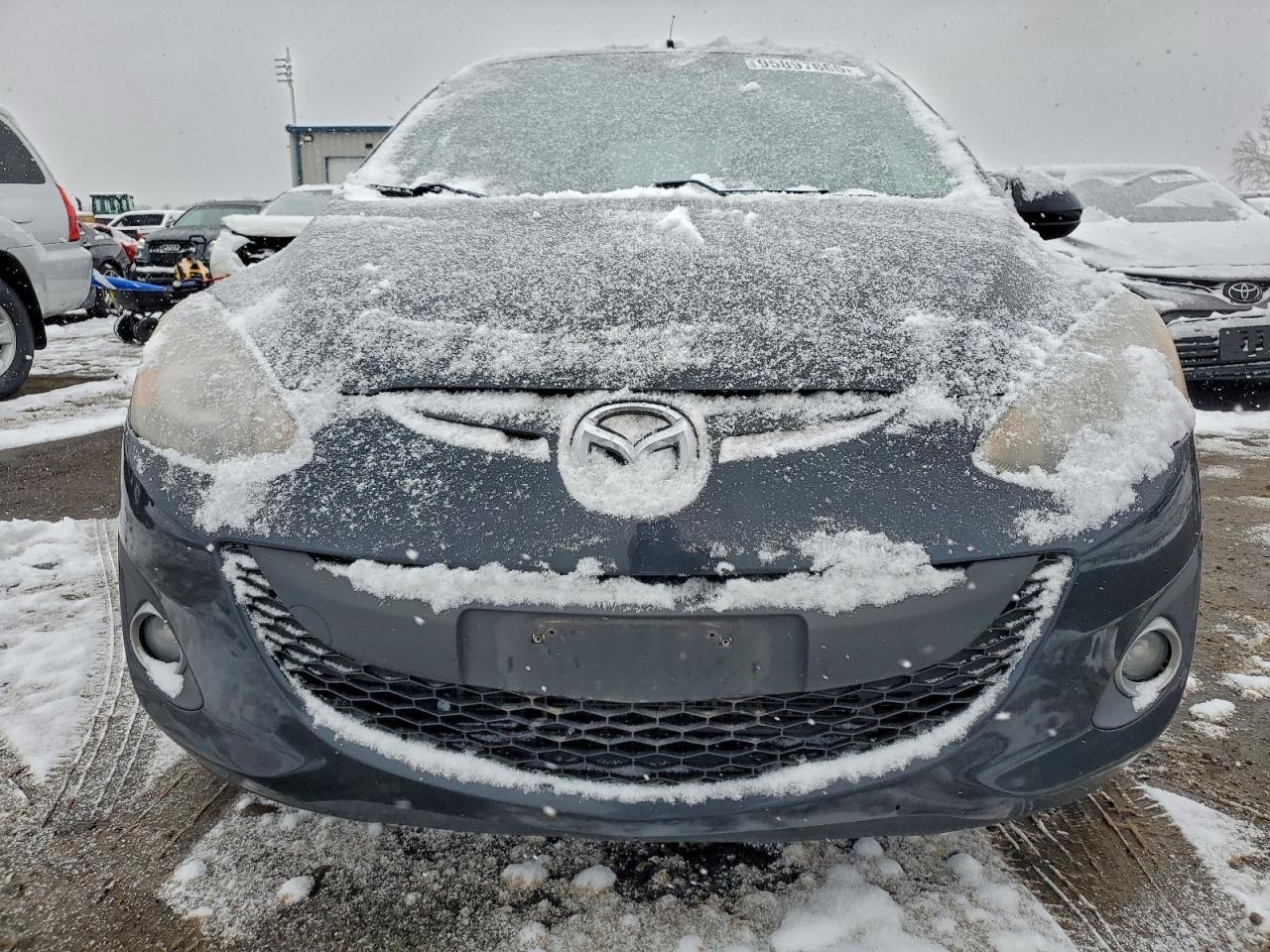2014 MAZDA 2