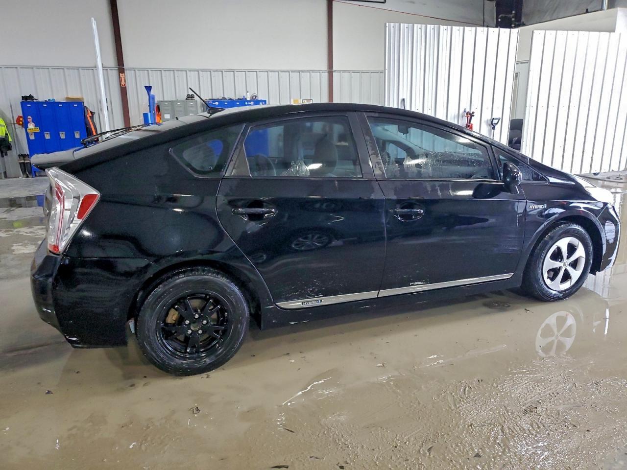 2014 TOYOTA PRIUS