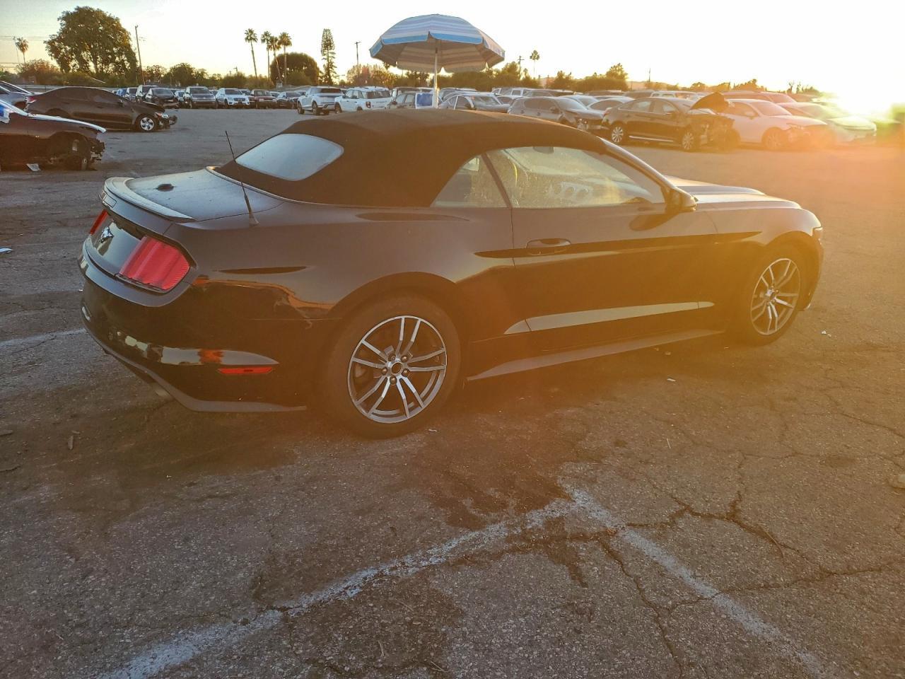 2015 FORD MUSTANG