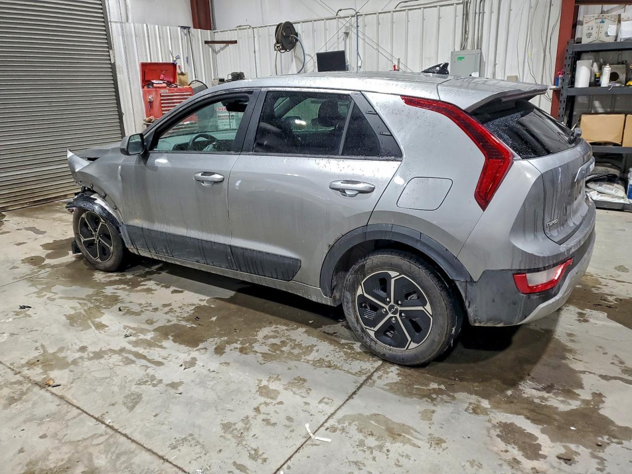 2023 KIA Niro