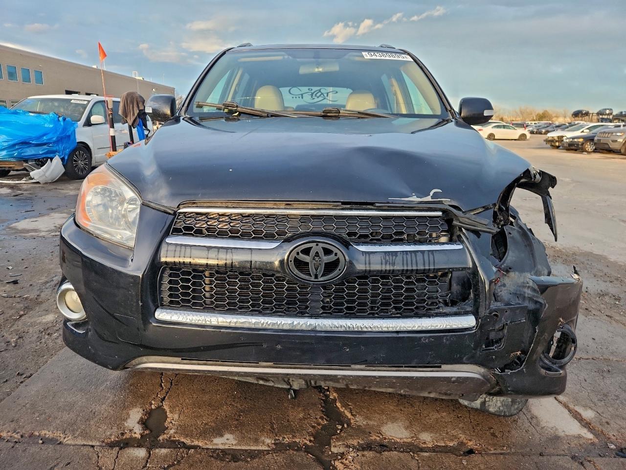 2011 TOYOTA RAV4