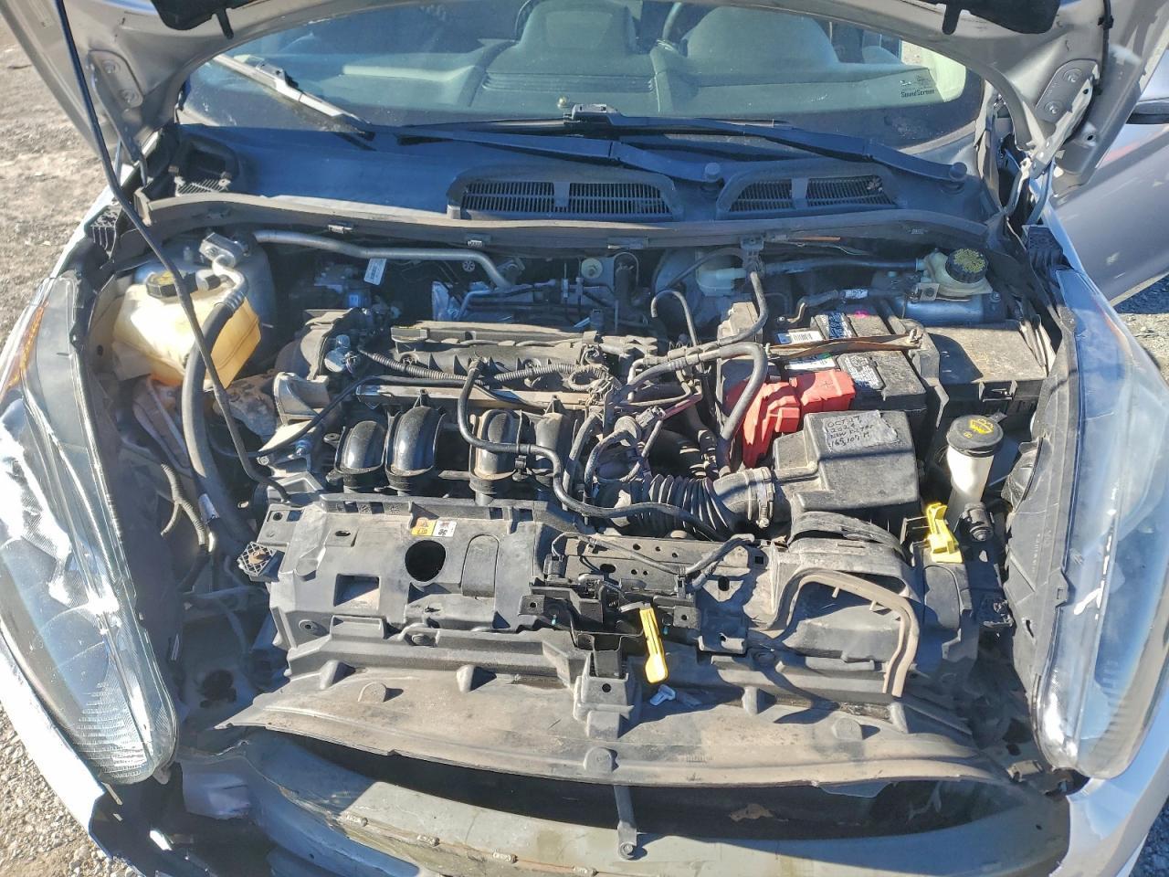 2014 FORD Fiesta