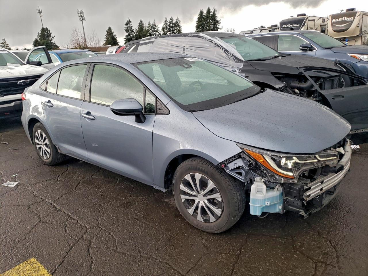 2022 TOYOTA COROLLA