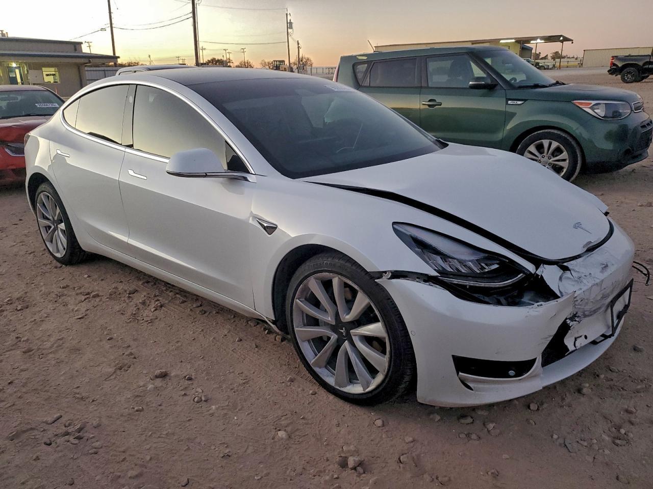 2020 TESLA MODEL 3
