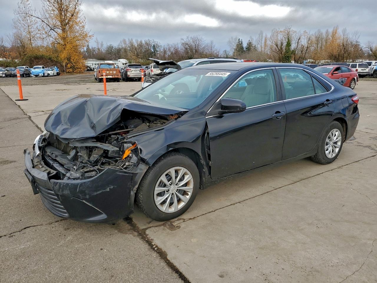 2015 TOYOTA CAMRY