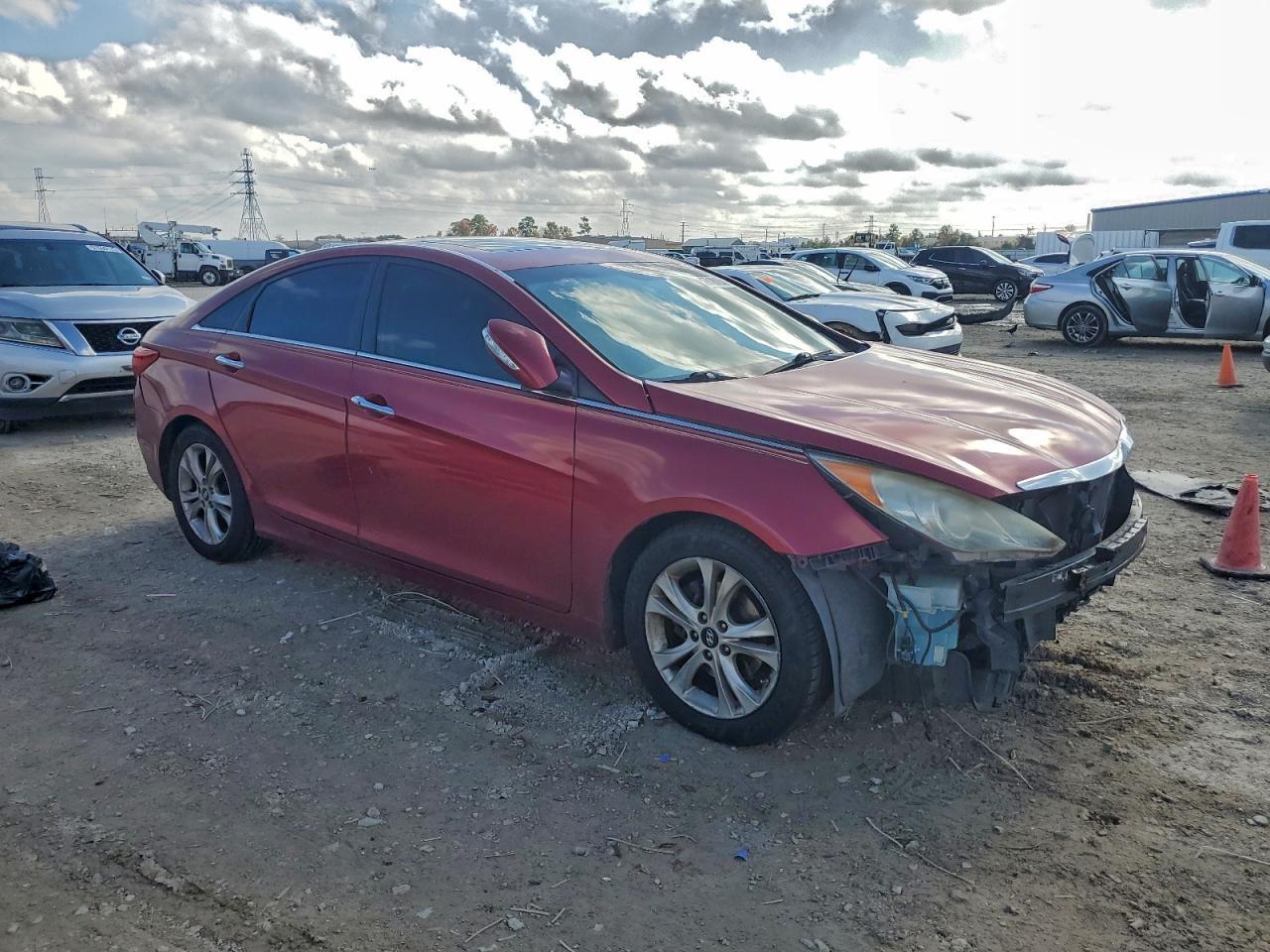2013 HYUNDAI SONATA