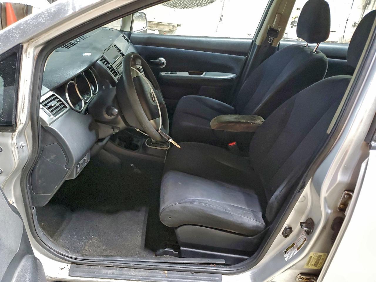 2008 NISSAN VERSA