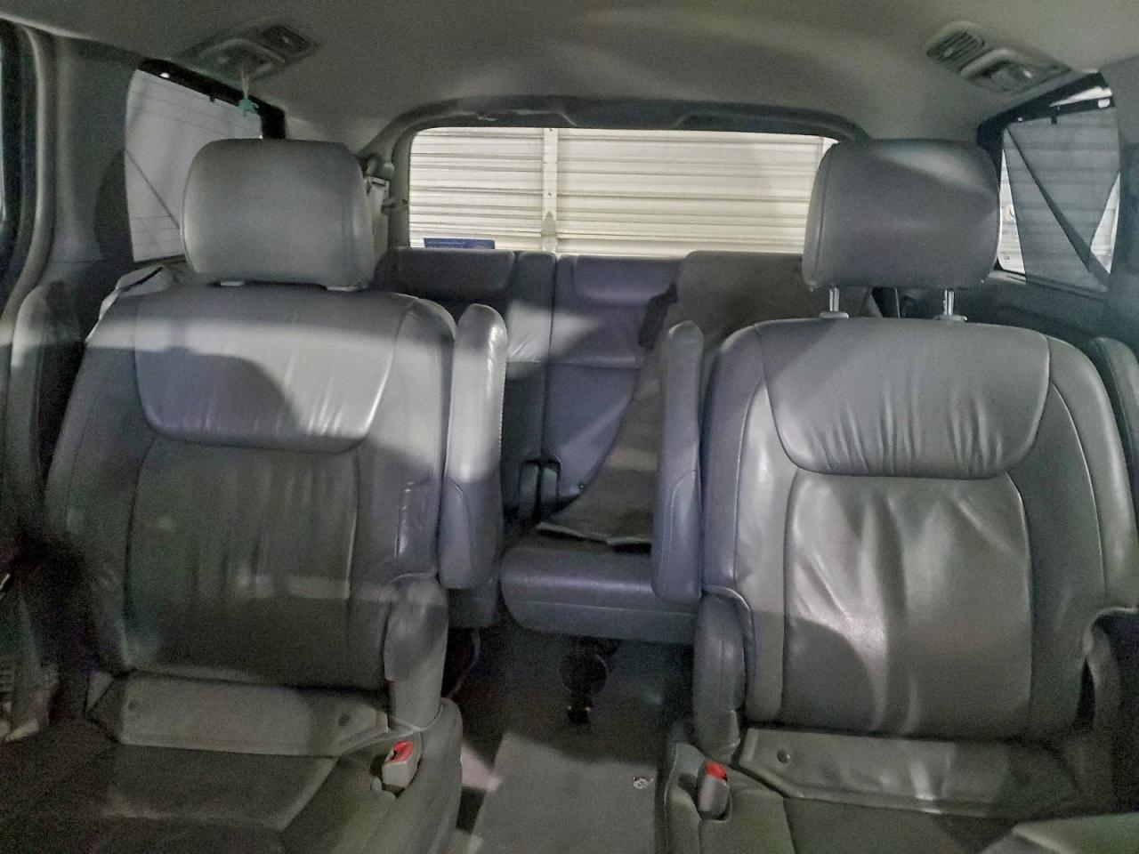 2008 TOYOTA SIENNA