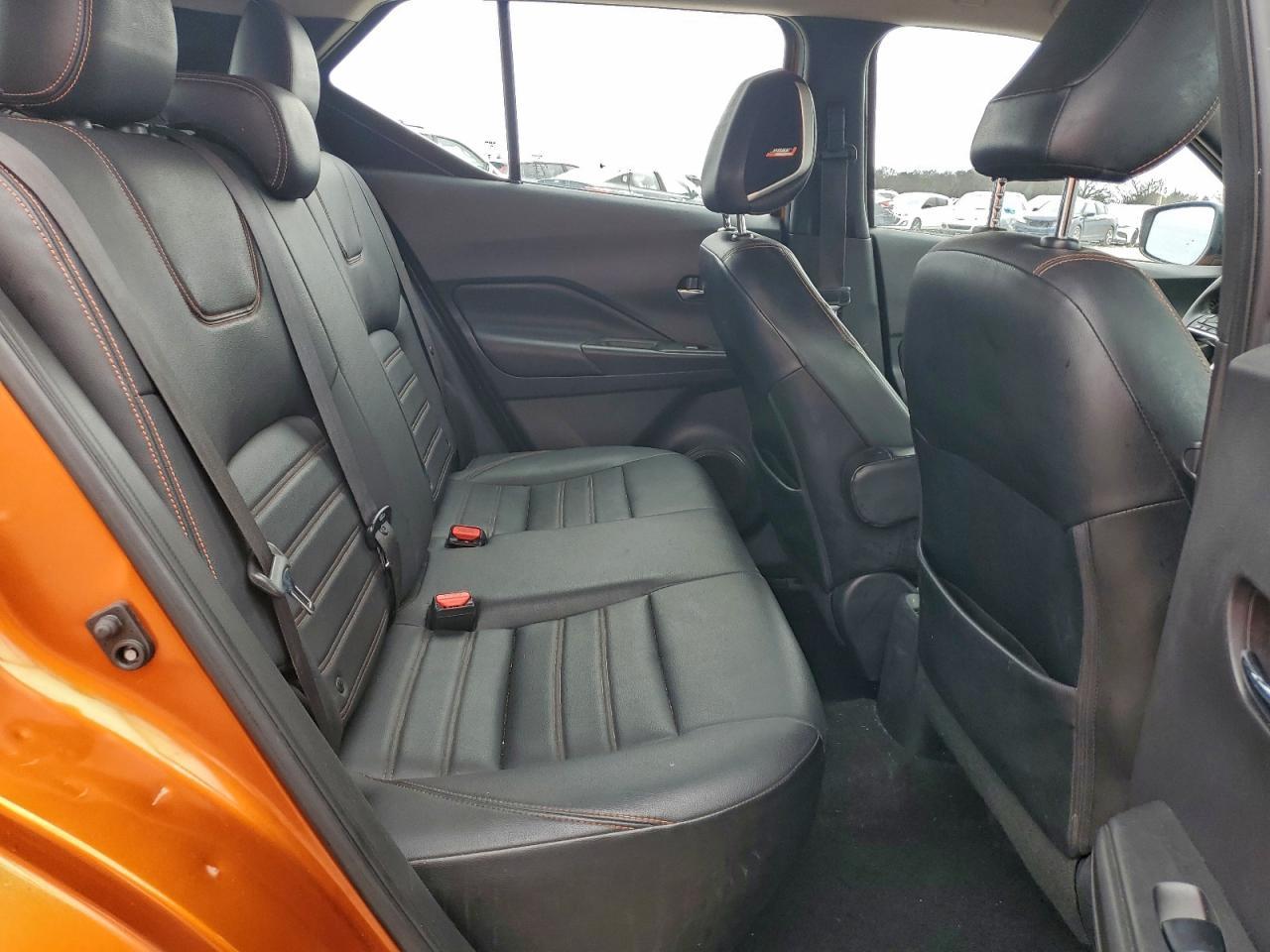2018 NISSAN KICKS