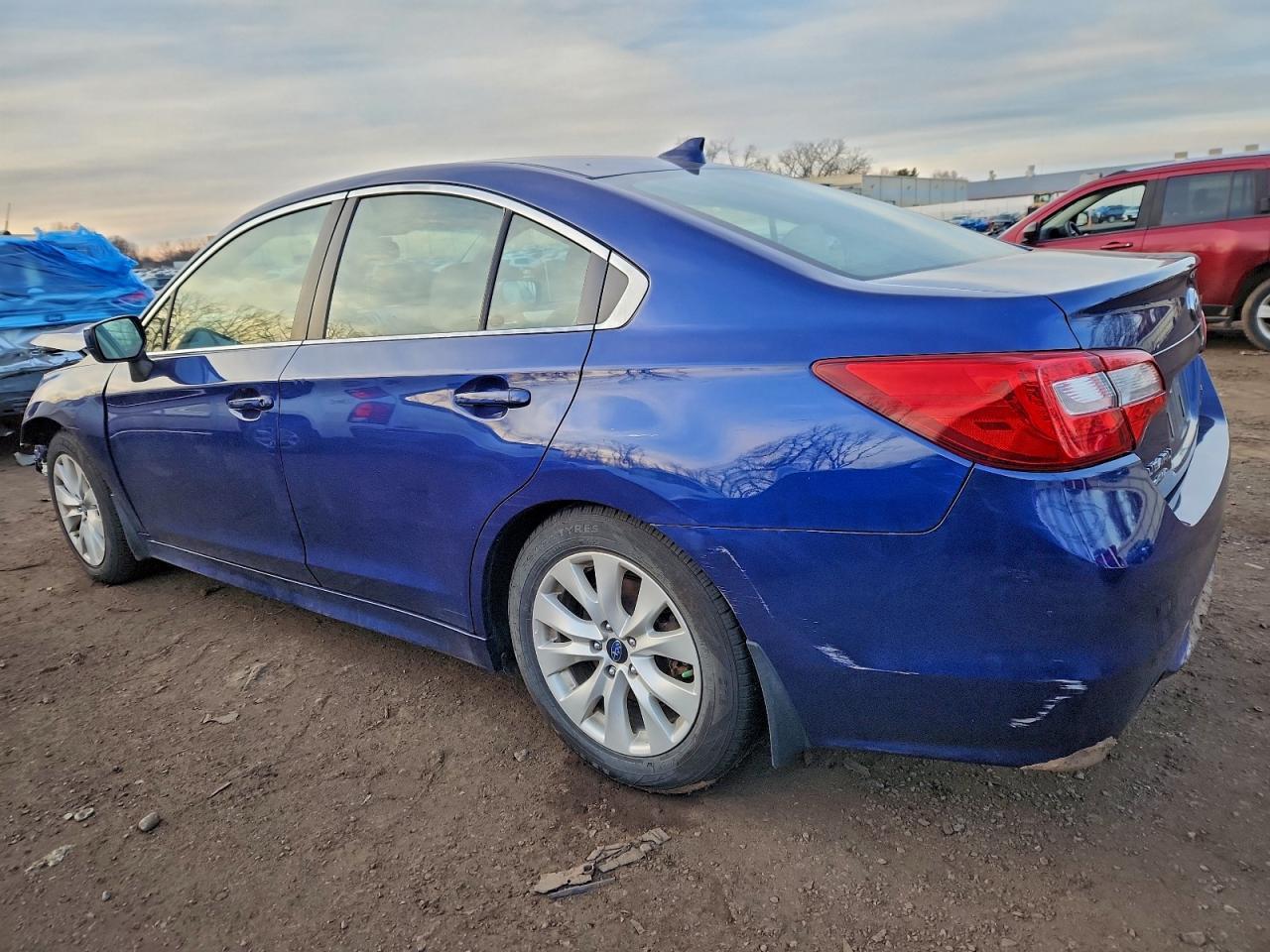 2016 SUBARU Legacy