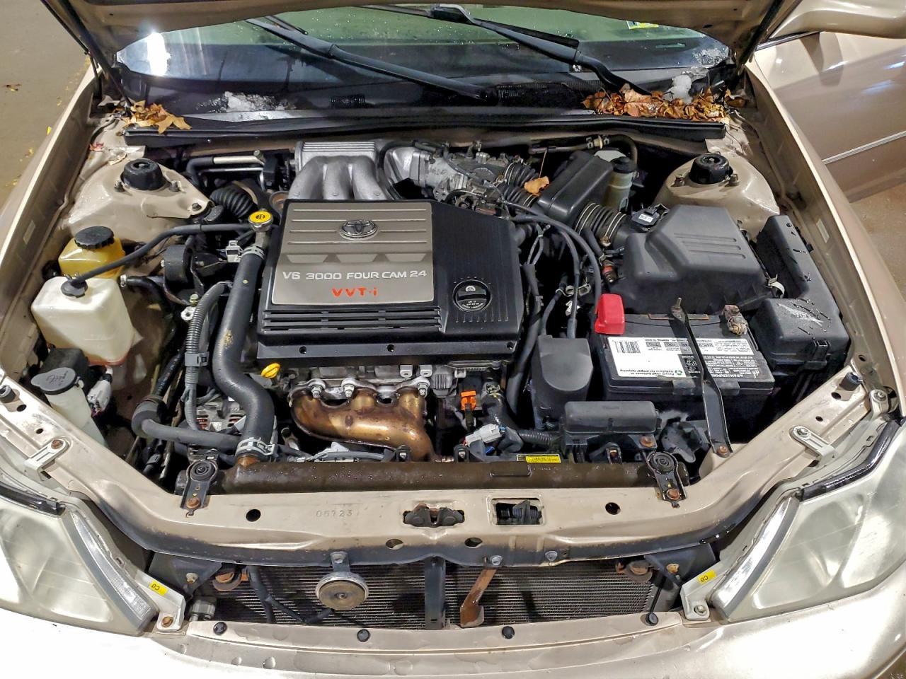 2002 TOYOTA Avalon