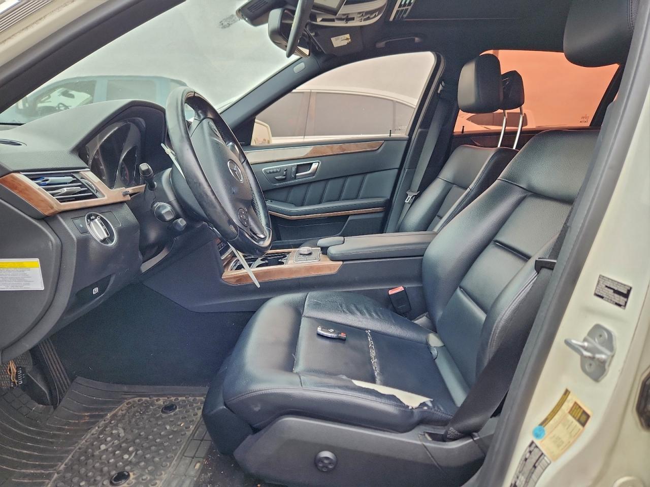 2012 MERCEDES-BENZ E-Class