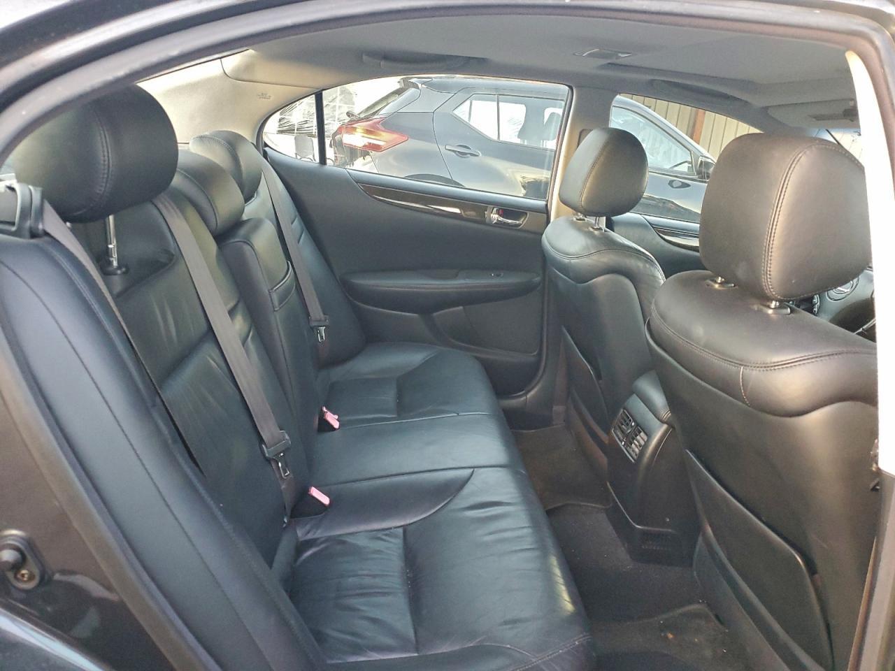2004 LEXUS ES 330