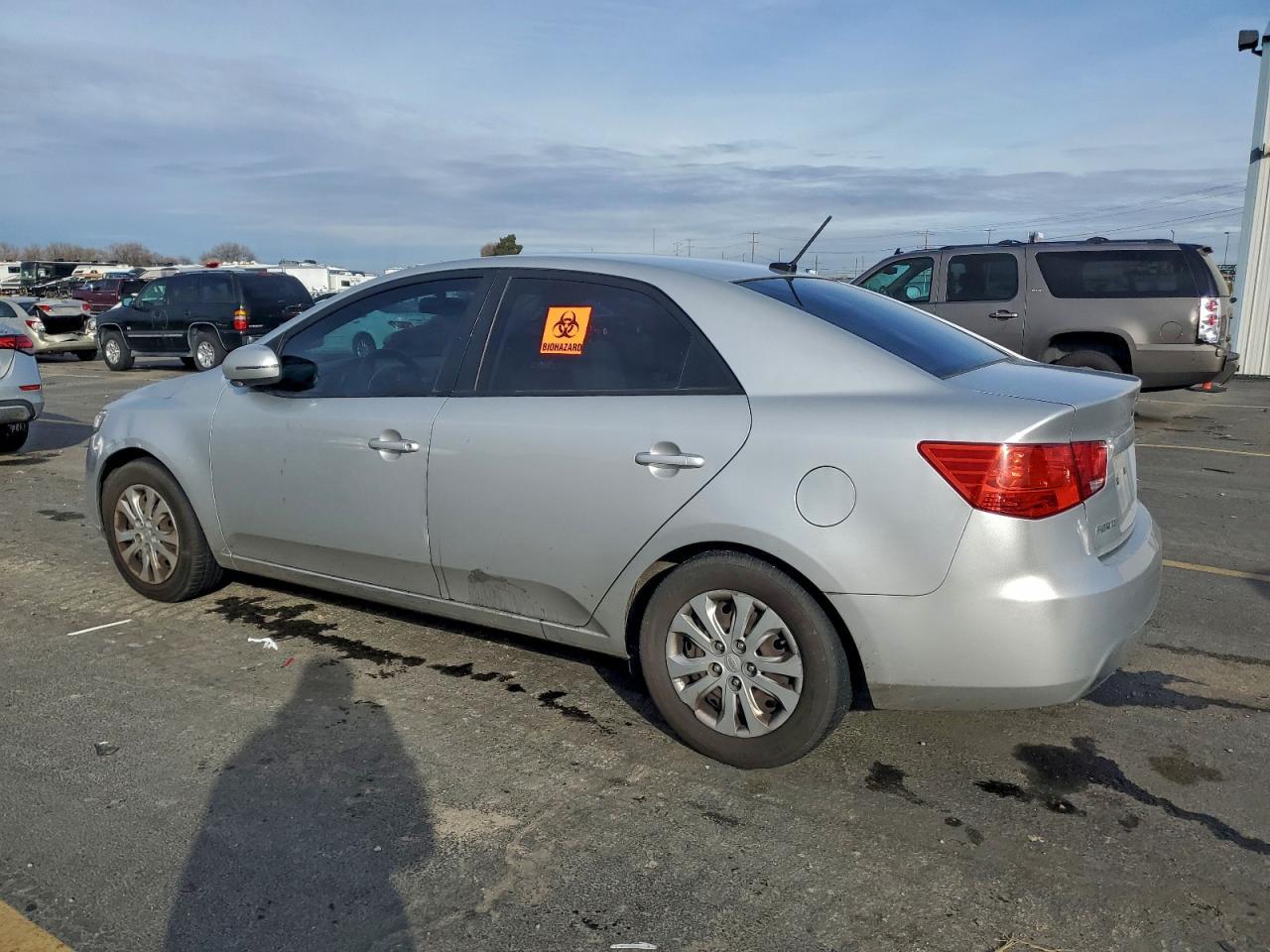 2011 KIA FORTE
