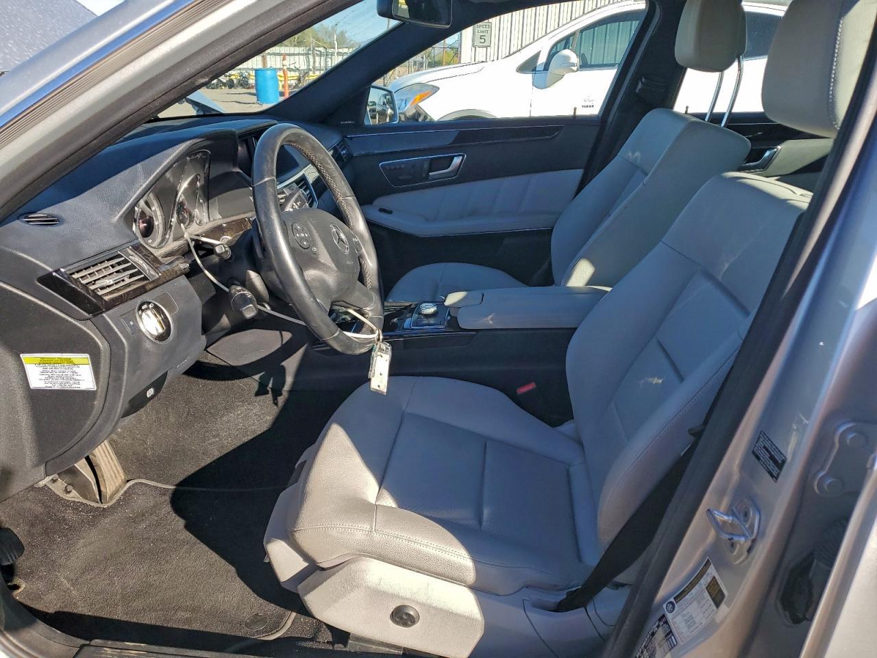 2012 MERCEDES-BENZ E-Class