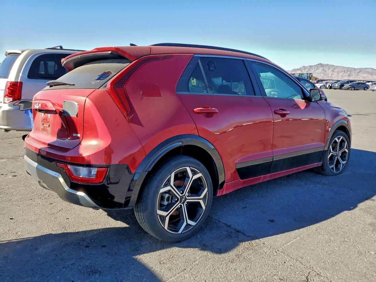 2023 KIA Niro